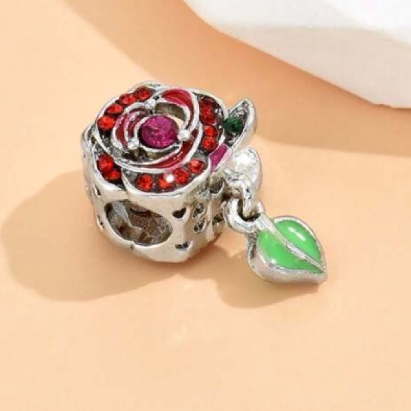 Charm-Bracelet-colorful rhinestones, Rose Shaped Charm/Pendant for Bracelet nwt - Picture 2 of 11
